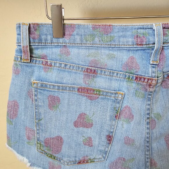 Current/Elliott The Gam Short in Vintage Strawberries - Picture 8 of 15